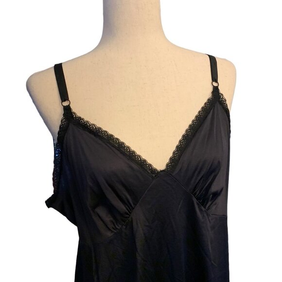 Vintage Black w Tiered Lace Size L Women's Slip Sleepwear Nightgown No Tag - Picture 5 of 9